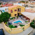بيت شباب Amigos Nest *