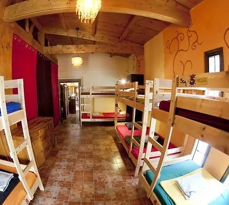 Хостел Amigos Nest Ла-Марета