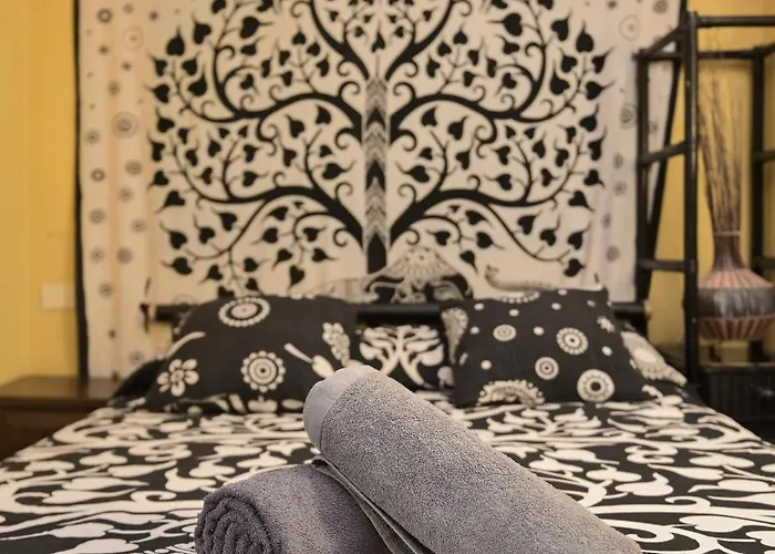 Amigos Nest Hostel *