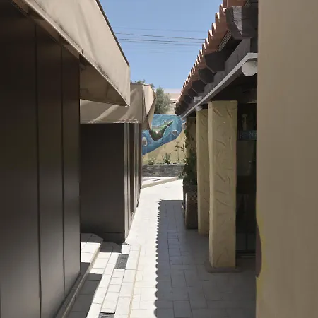 Amigos Nest 호스텔 La Mareta