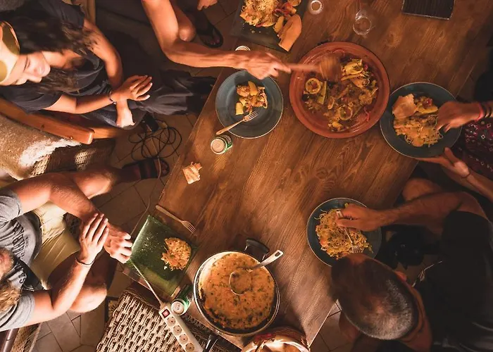 Amigos Nest * La Mareta