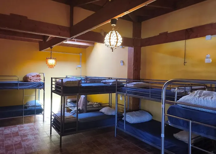 Amigos Nest * La Mareta