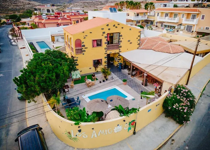 Hostal Amigos Tenerife *