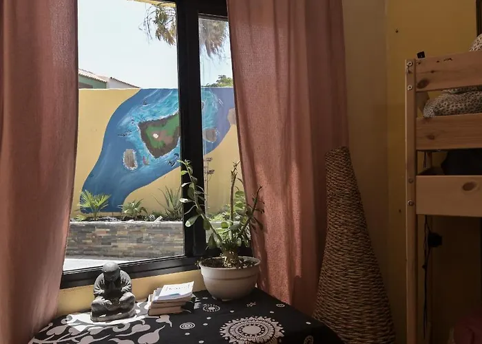 Amigos Nest Ostello La Mareta