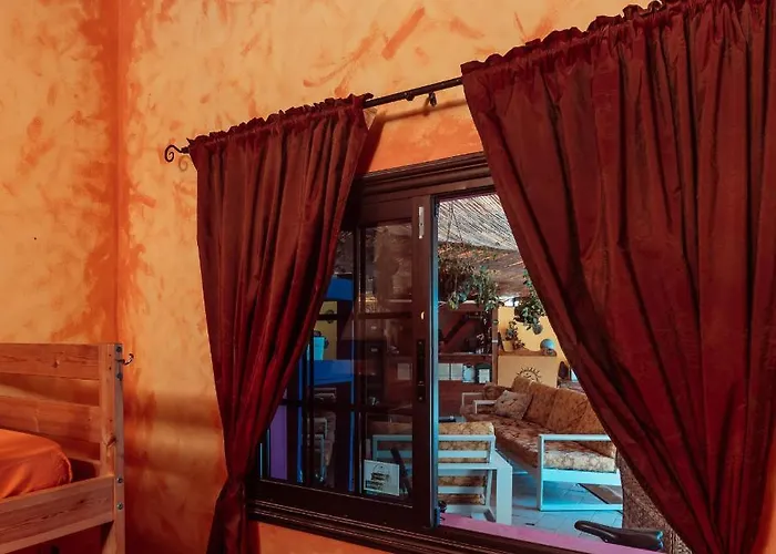 Amigos Tenerife Hostal La Mareta