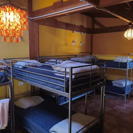 Vandrarhem Amigos Nest La Mareta