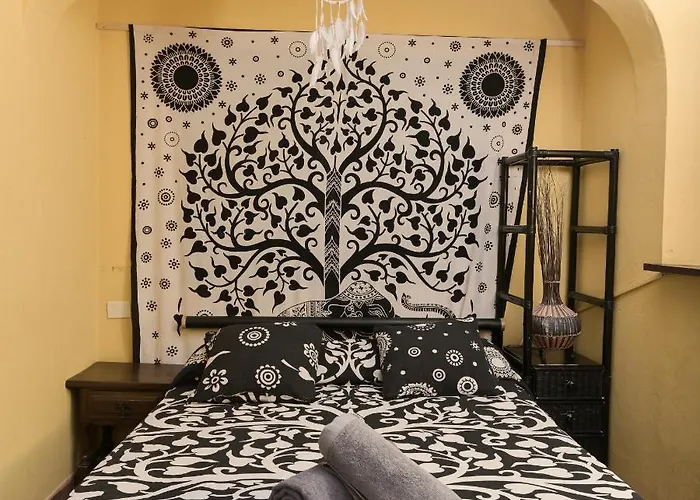 Amigos Nest * La Mareta